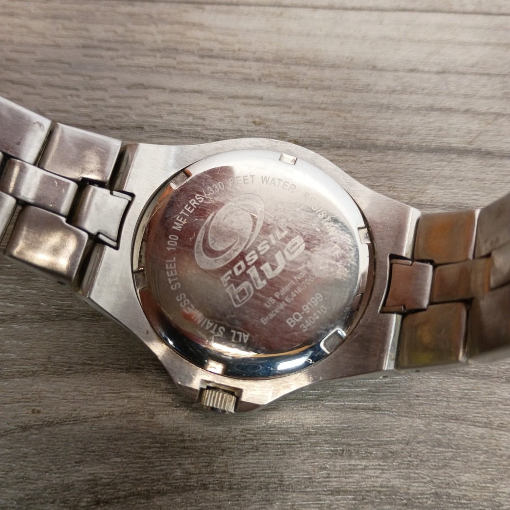 Fossil Blue Ladies Dive Watch 100m BQ-9199 New Battery Installed 6.5" - Picture 9 of 9